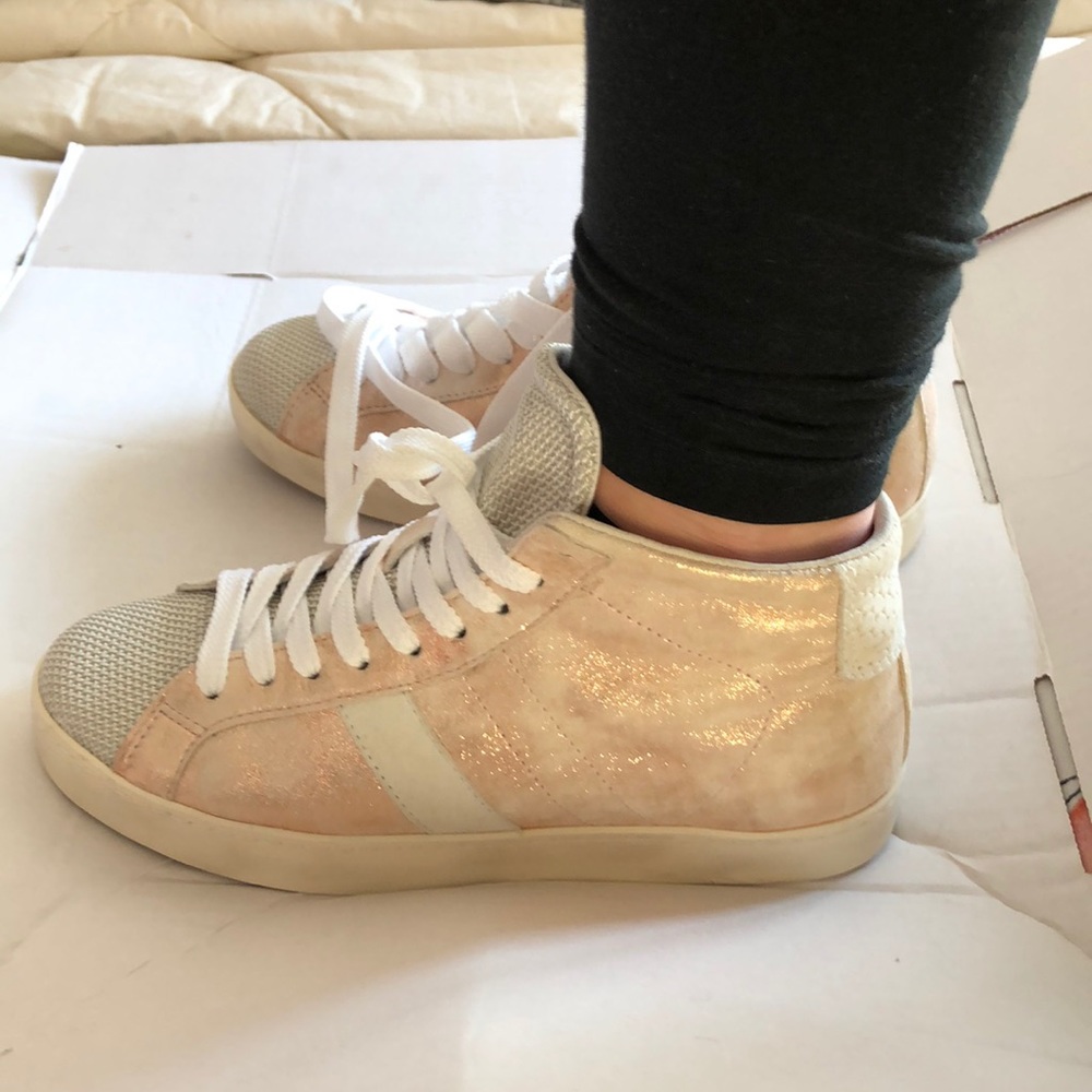 Steve Madden high top sneakers